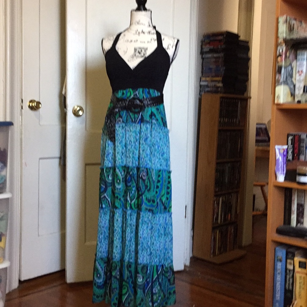 EUC Sequin Hearts maxi summer dress